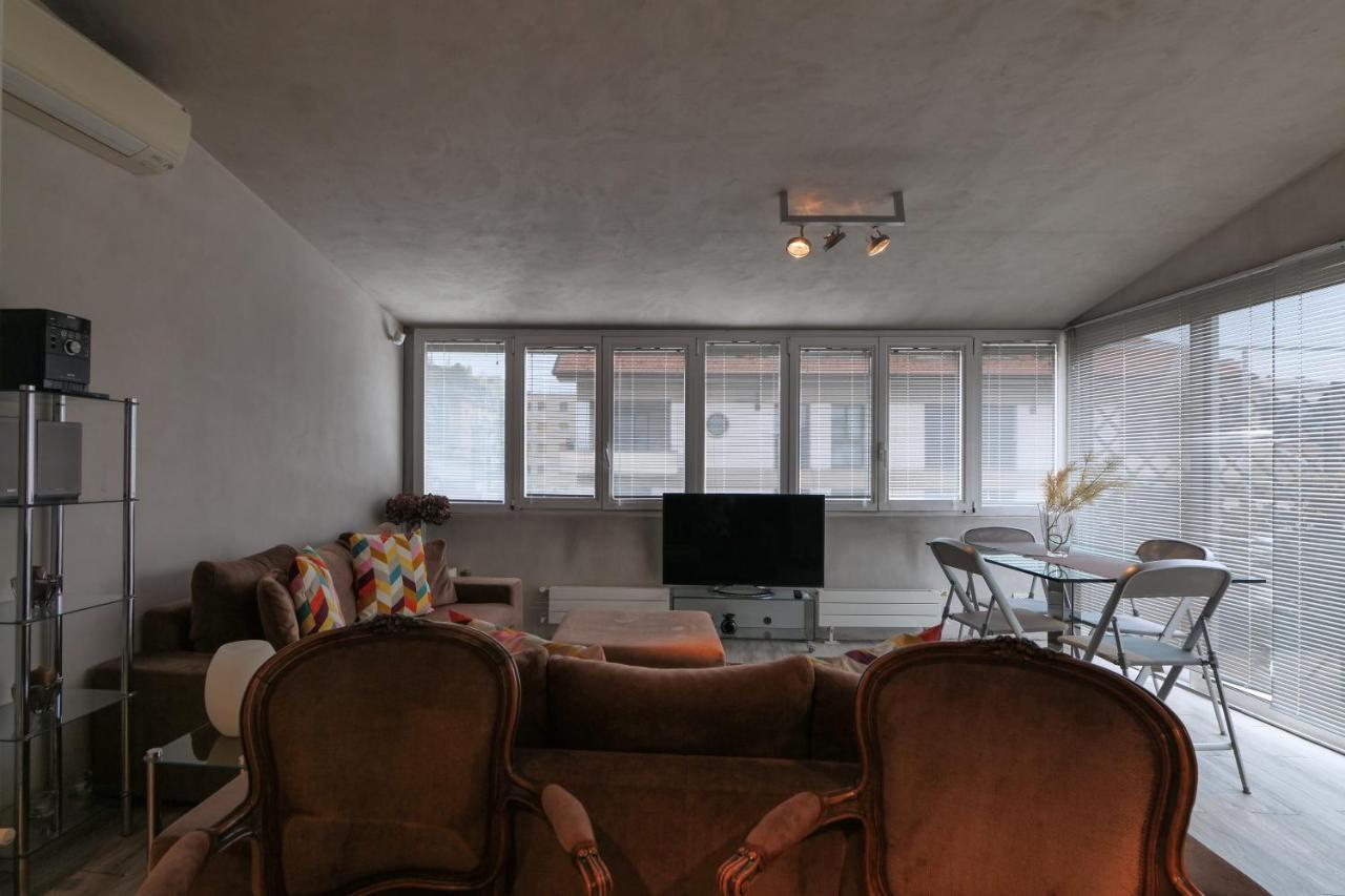 Appartamento Primopiano - Previati Milano Esterno foto